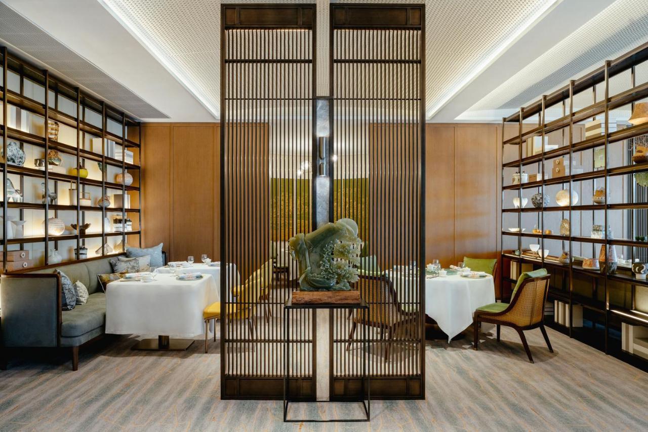The Fullerton Ocean Park Hotel Hong Kong Exterior foto Interior of the restaurant