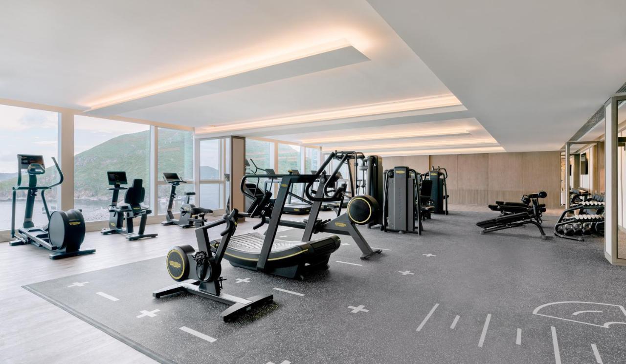 The Fullerton Ocean Park Hotel Hong Kong Exterior foto The gym at The Landmark